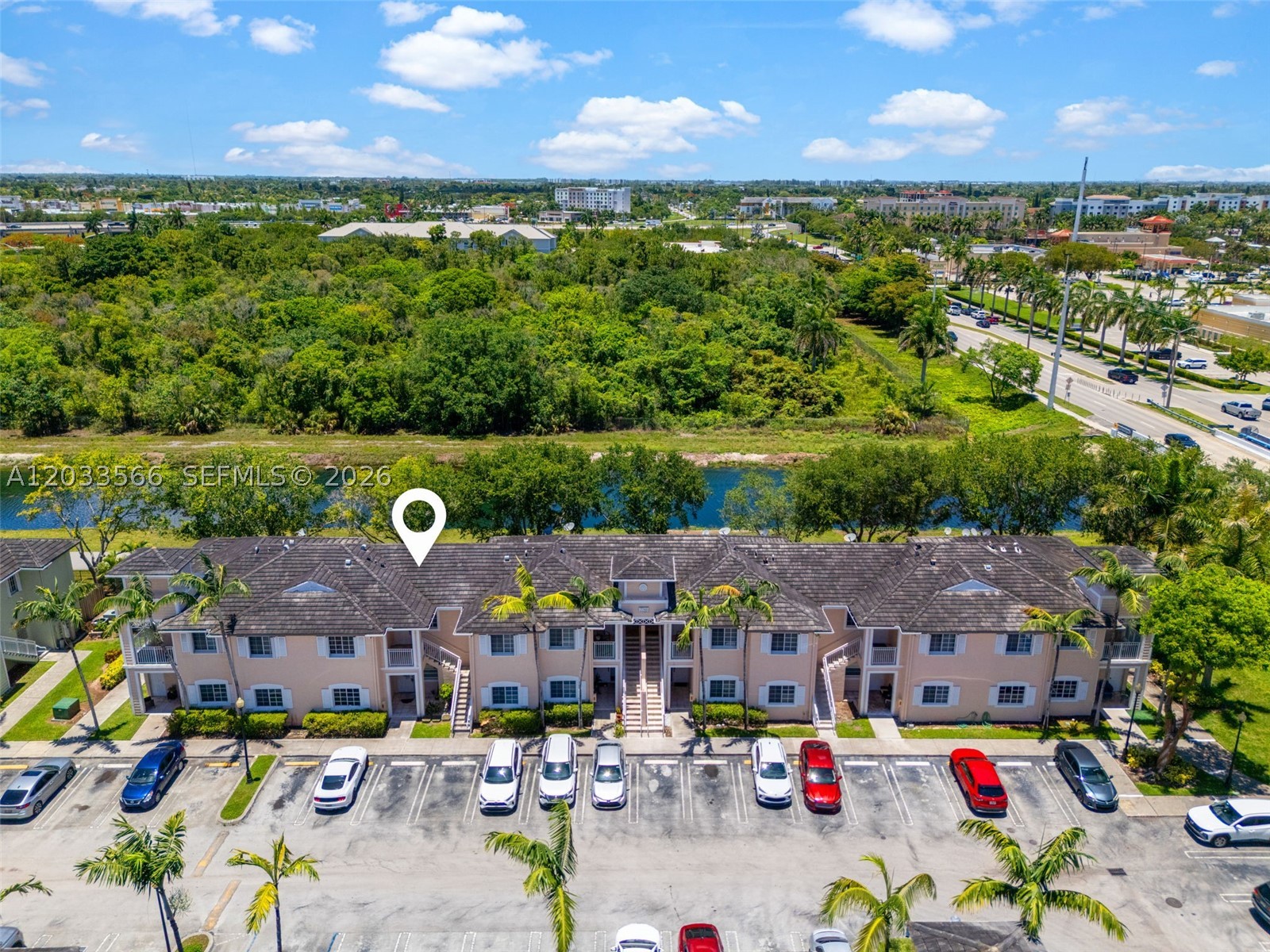 CARIBBEAN ISLES VILLAS CO - Residential