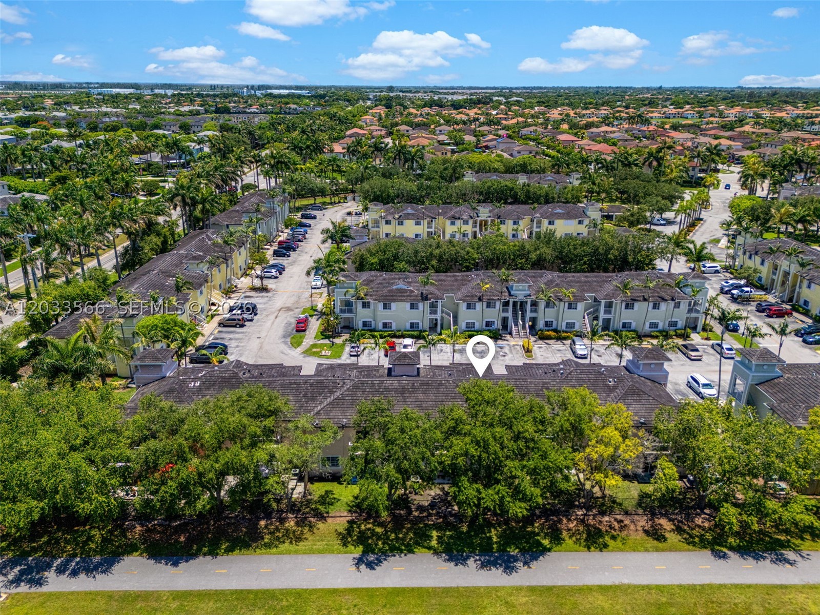 CARIBBEAN ISLES VILLAS CO - Residential