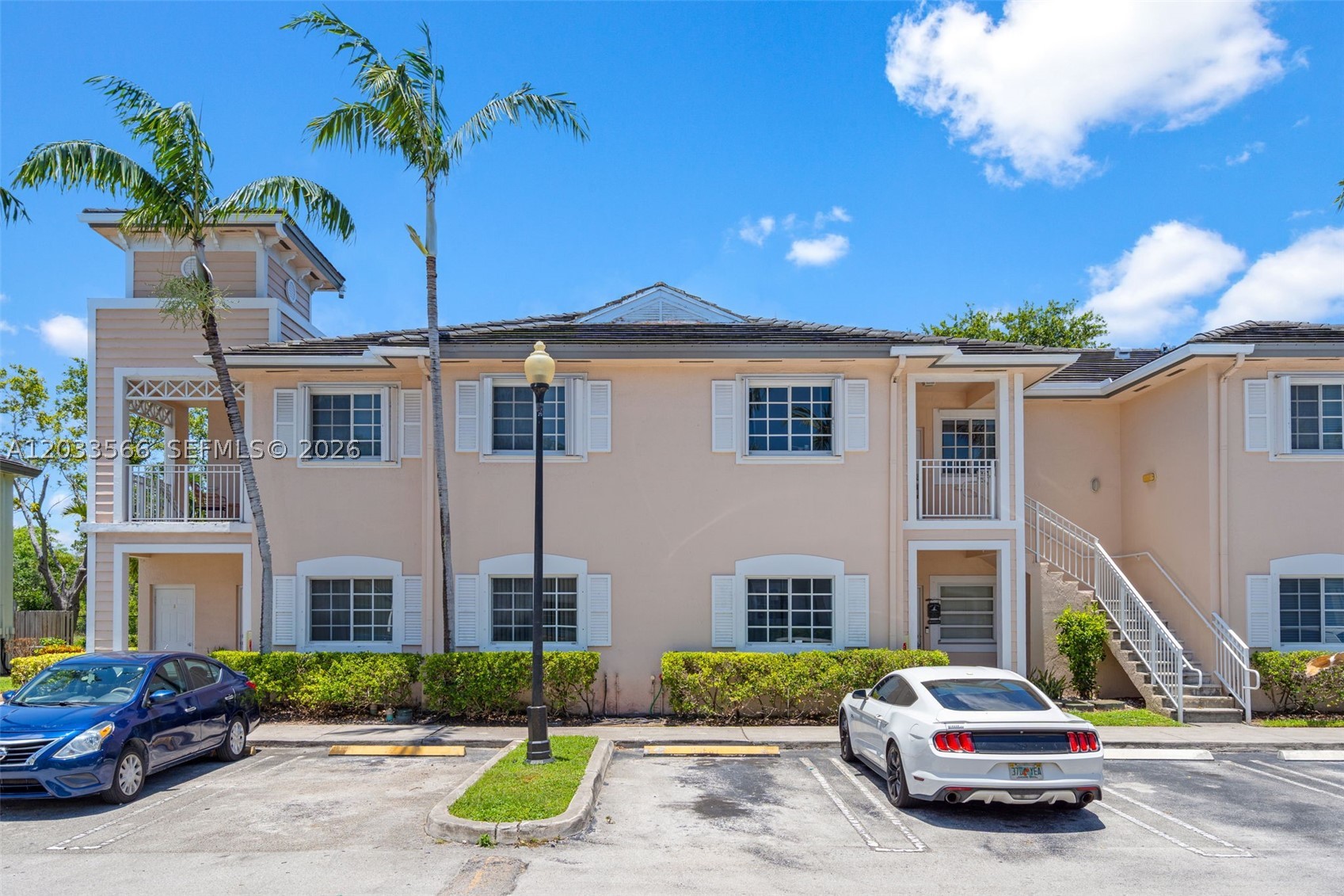 CARIBBEAN ISLES VILLAS CO - Residential