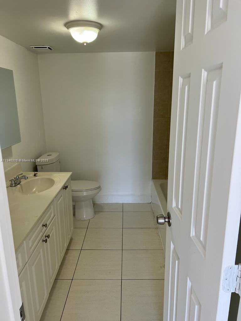 MONTEGO BAY CONDO - Residential Lease