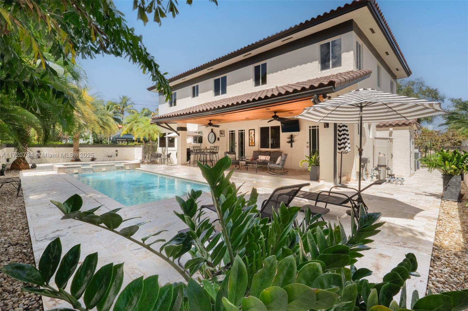 4TH ADDN TO ROYAL OAKS - Residential