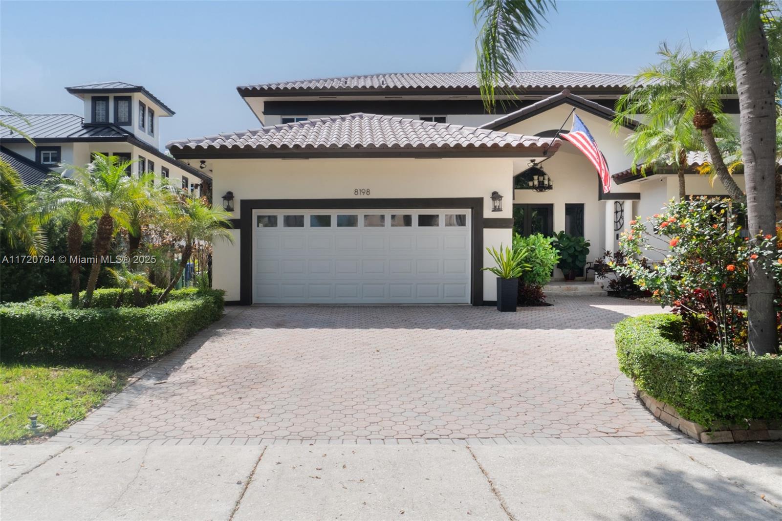 4TH ADDN TO ROYAL OAKS - Residential