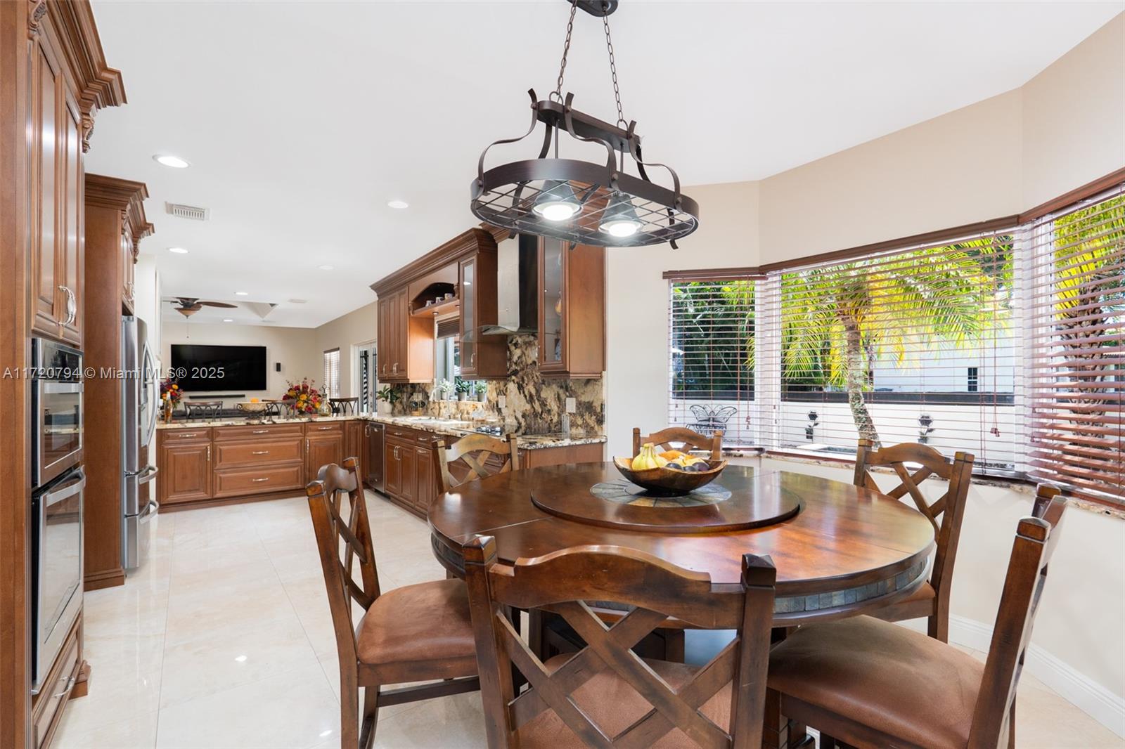 4TH ADDN TO ROYAL OAKS - Residential