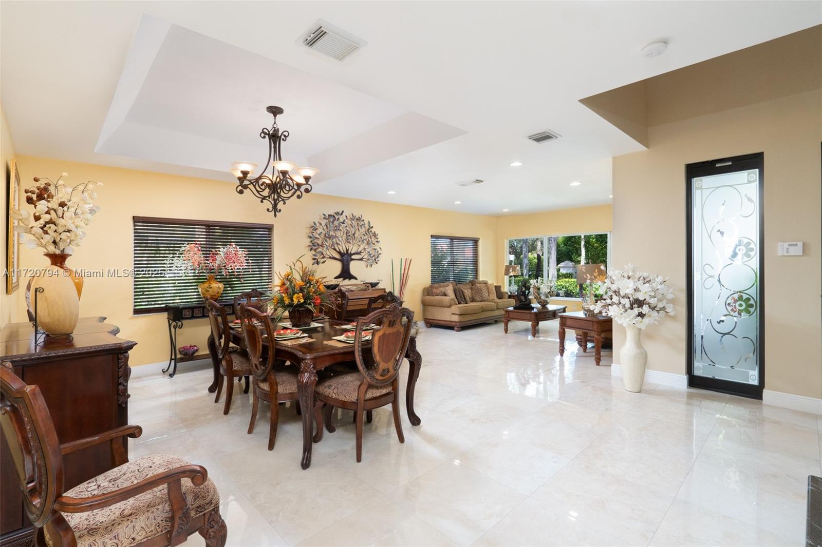 4TH ADDN TO ROYAL OAKS - Residential