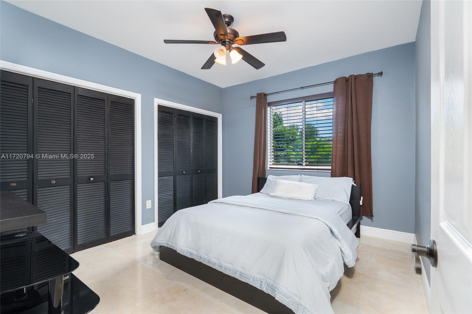 4TH ADDN TO ROYAL OAKS - Residential