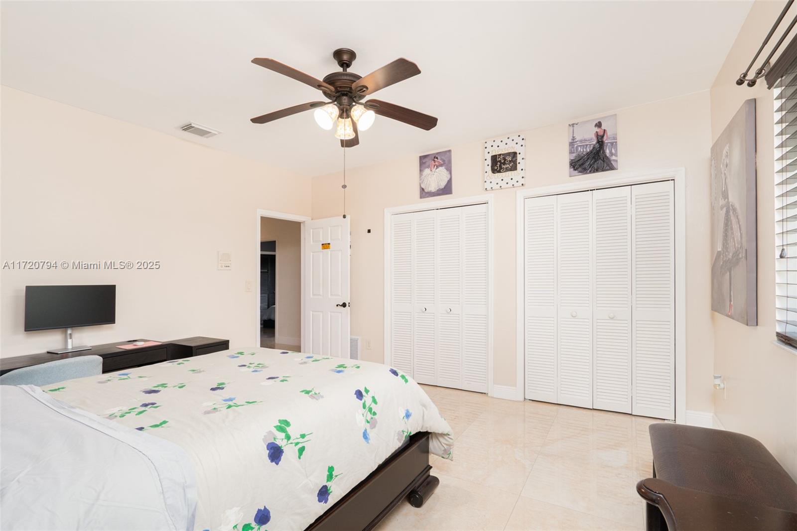 4TH ADDN TO ROYAL OAKS - Residential