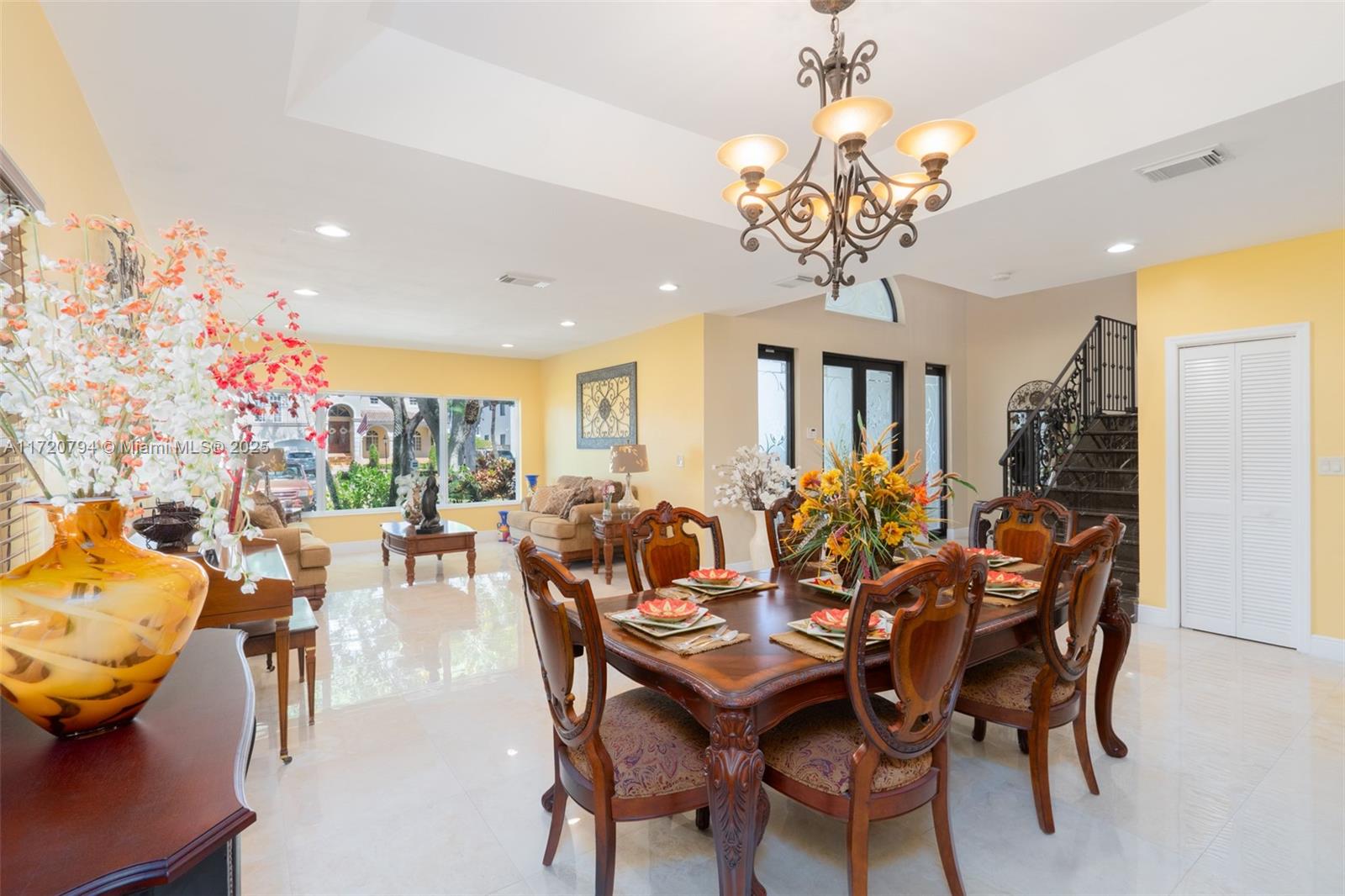 4TH ADDN TO ROYAL OAKS - Residential