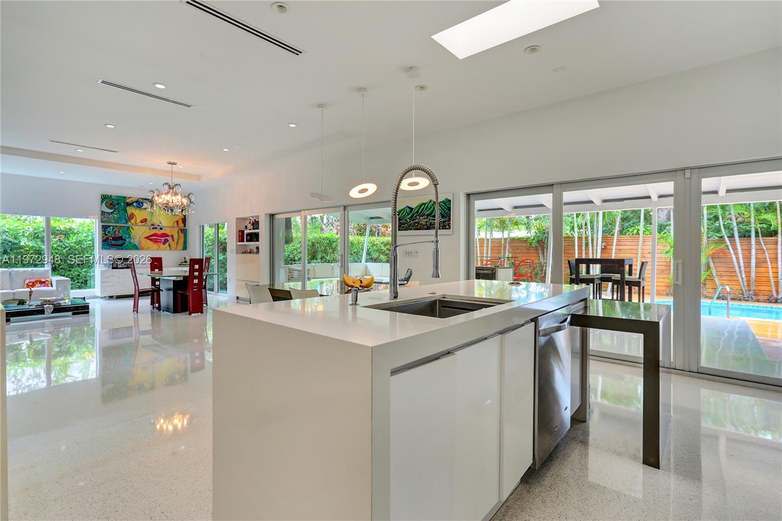 BAY HEIGHTS - Residential