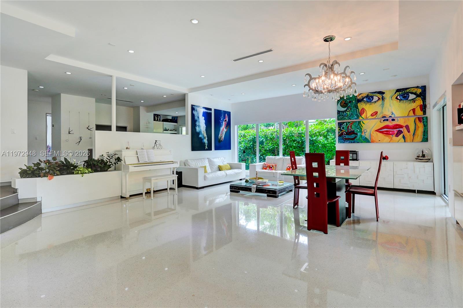BAY HEIGHTS - Residential