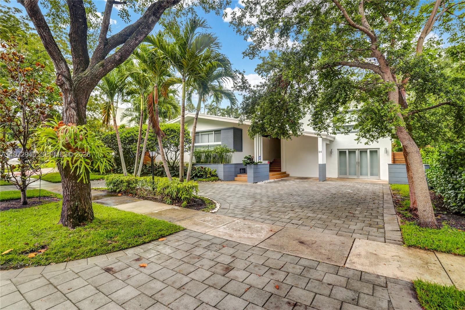 BAY HEIGHTS - Residential