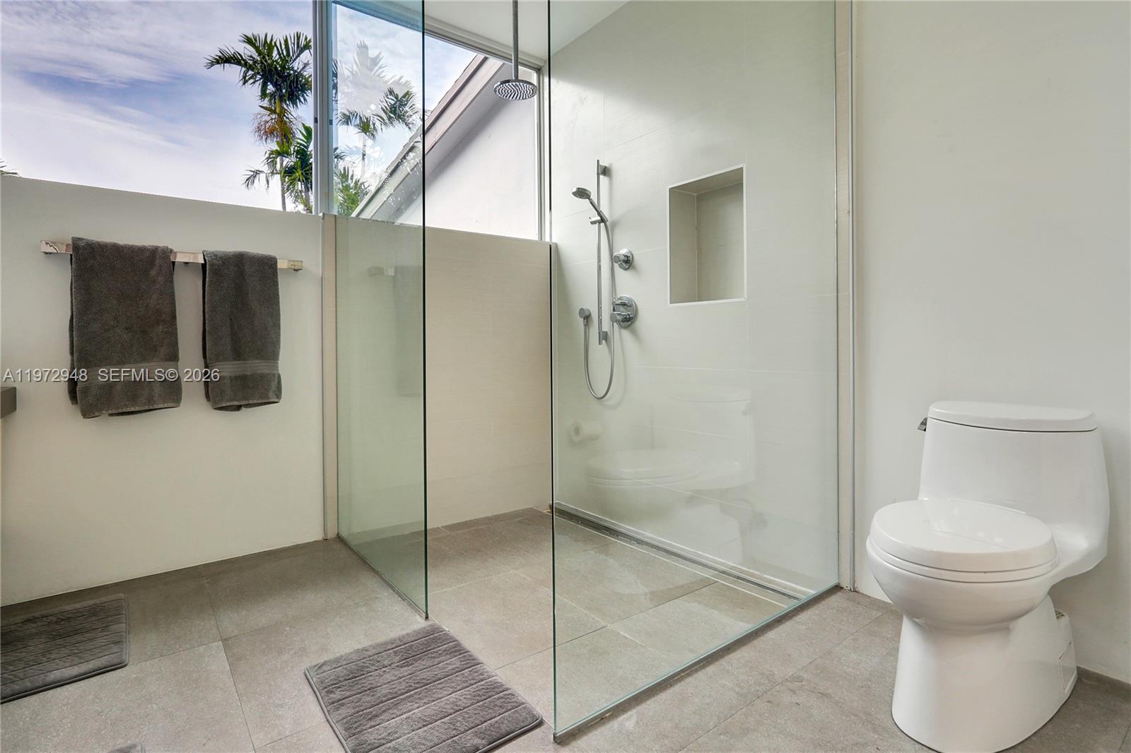 BAY HEIGHTS - Residential