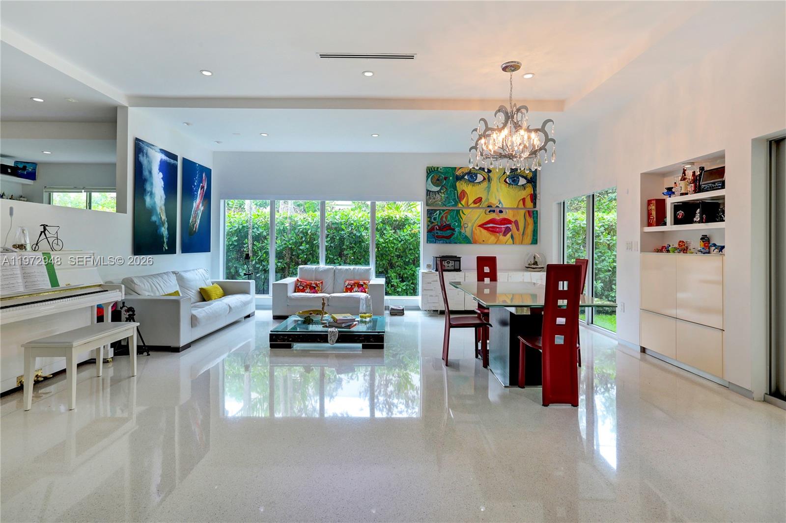 BAY HEIGHTS - Residential