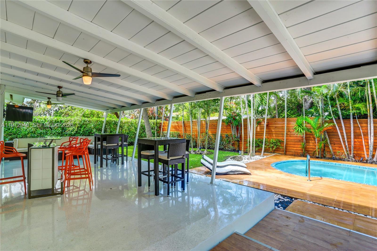 BAY HEIGHTS - Residential