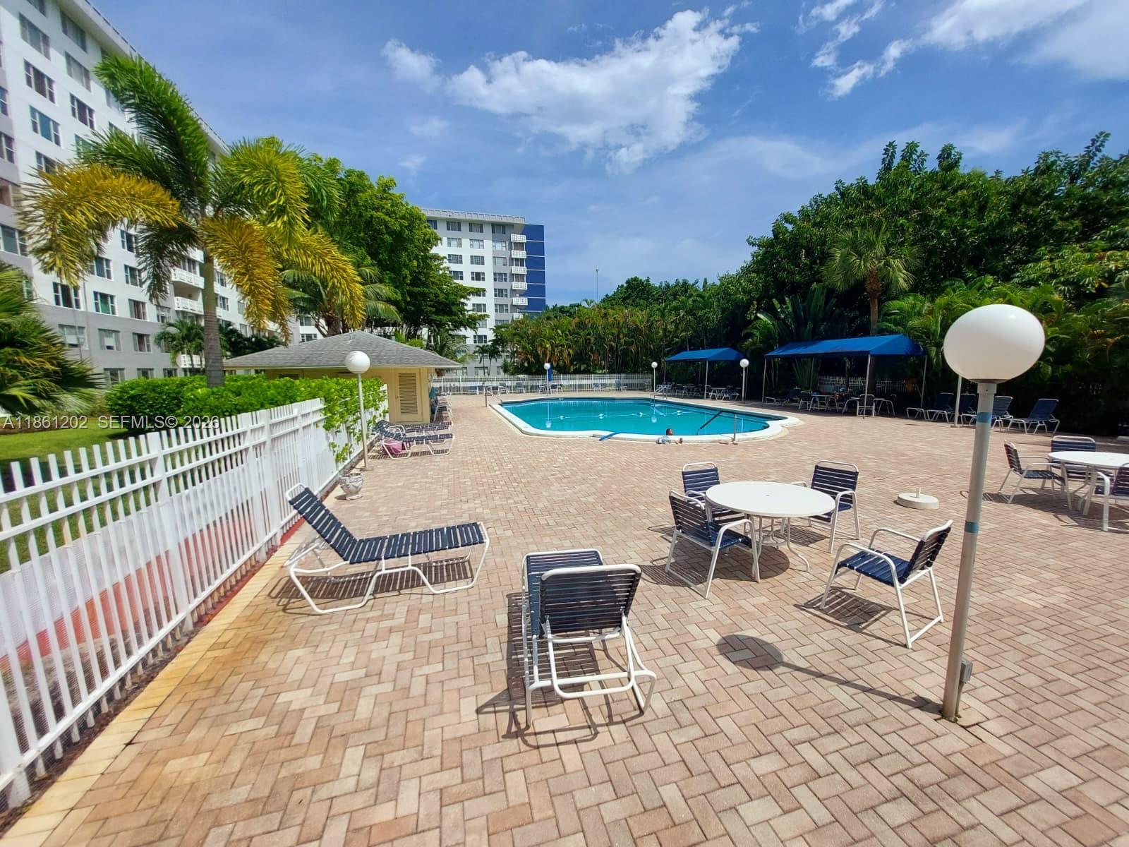 HILLCREST NO 21 CONDO - Residential