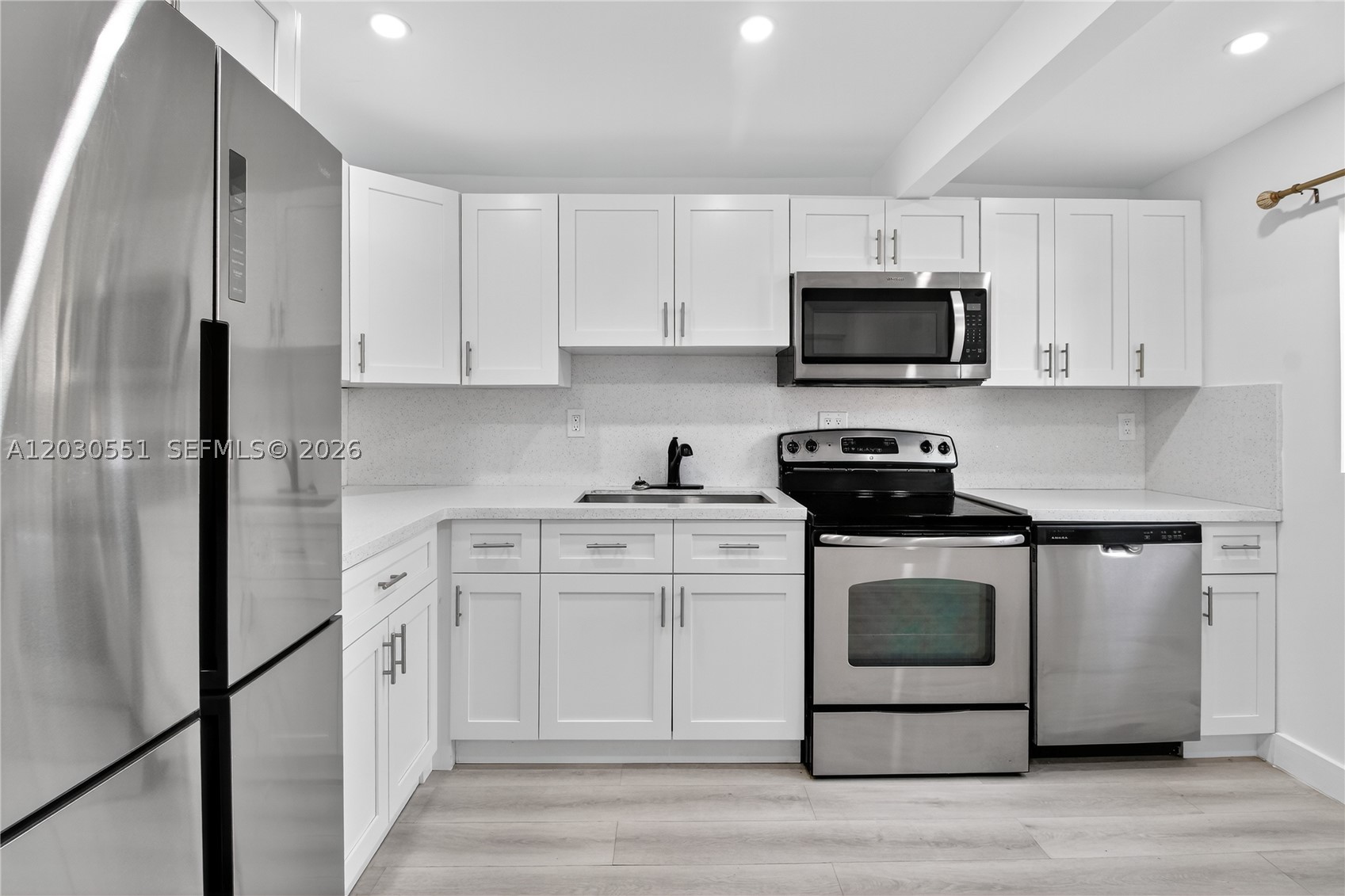 PINEWOOD PARK 2ND ADDN AM - Residential