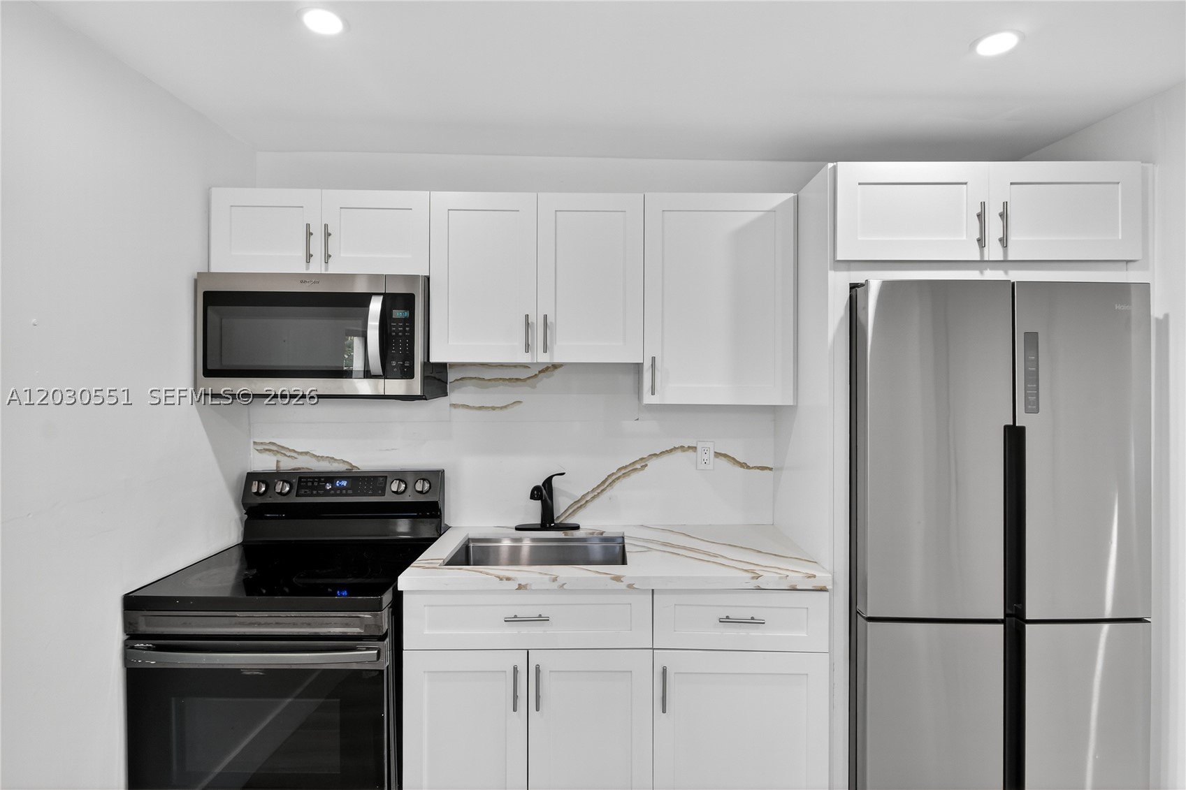 PINEWOOD PARK 2ND ADDN AM - Residential