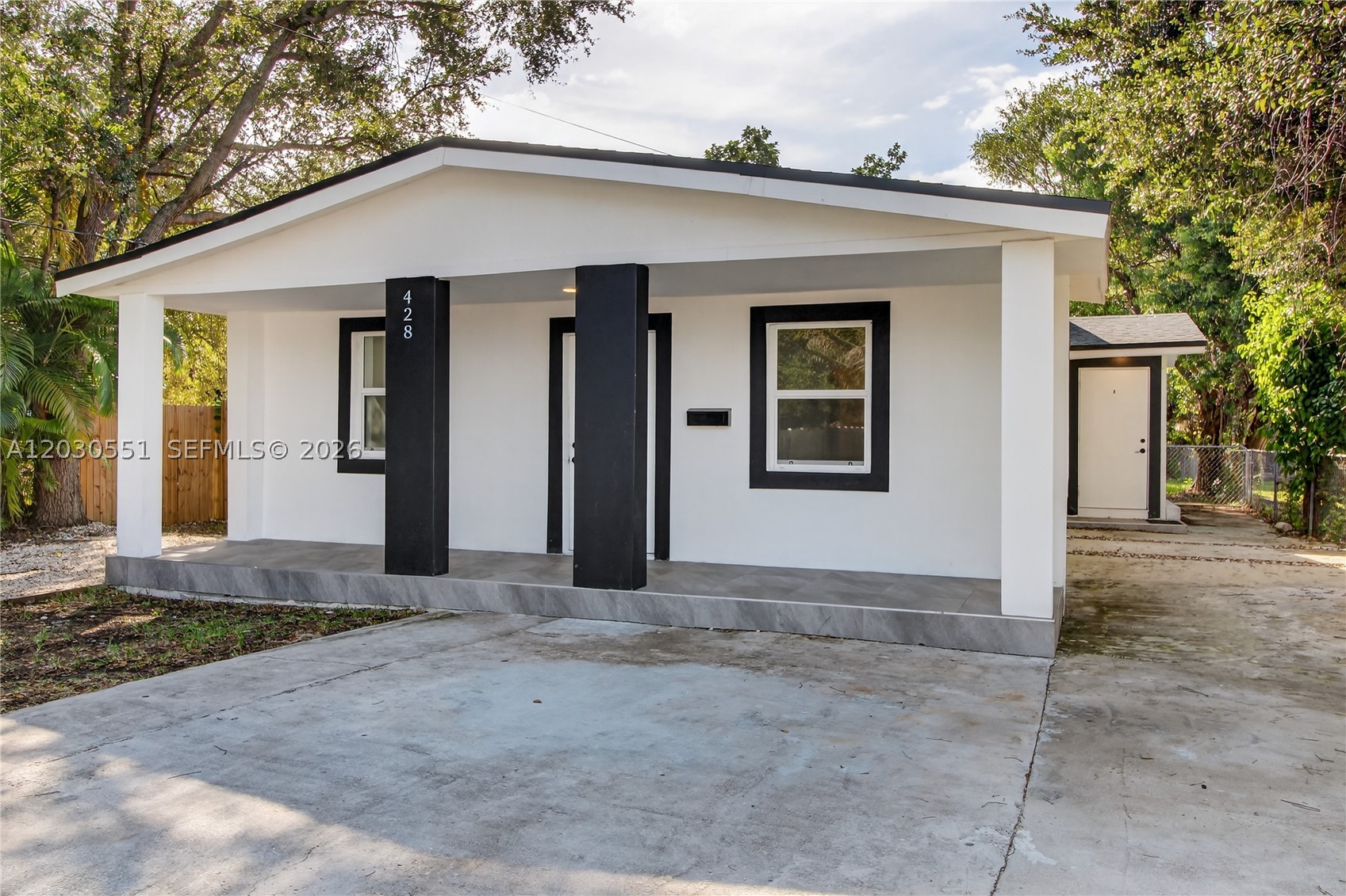 PINEWOOD PARK 2ND ADDN AM - Residential