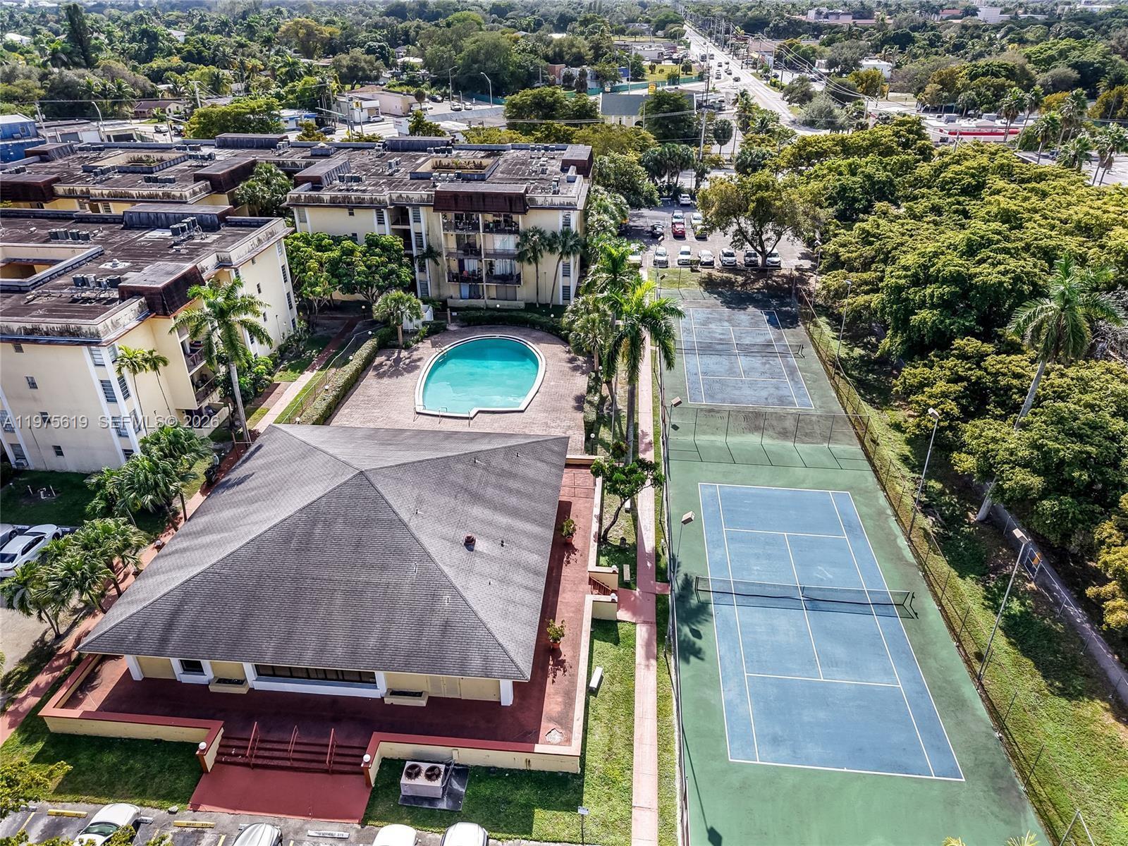 CAPRI GARDENS CONDO - Residential