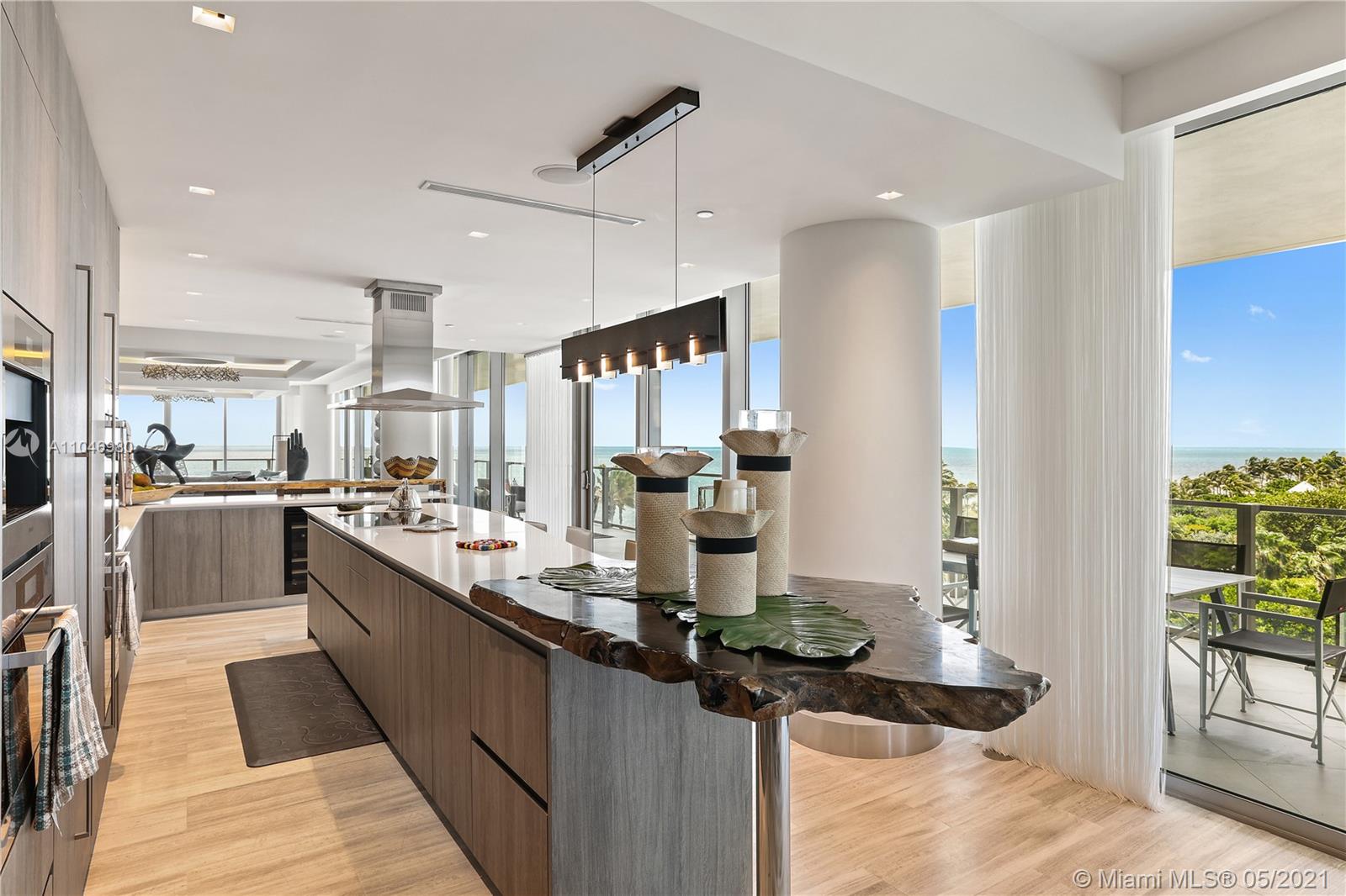 OCEANA KEY BISCAYNE CONDO - Residential
