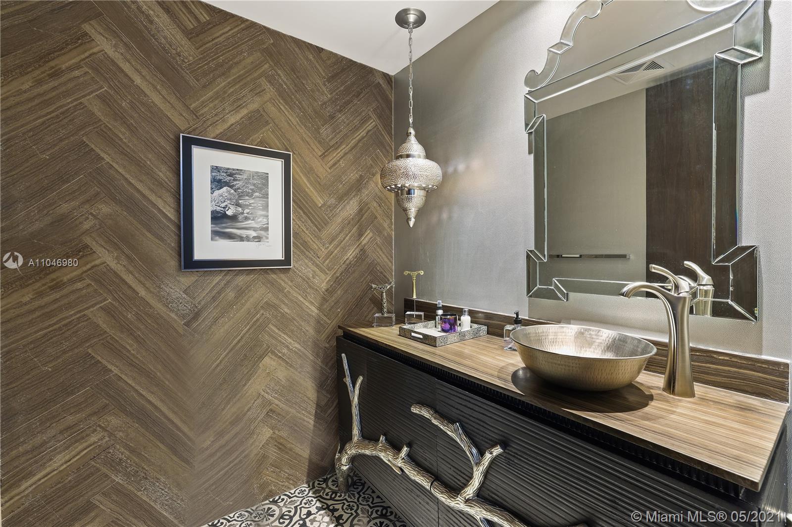 OCEANA KEY BISCAYNE CONDO - Residential
