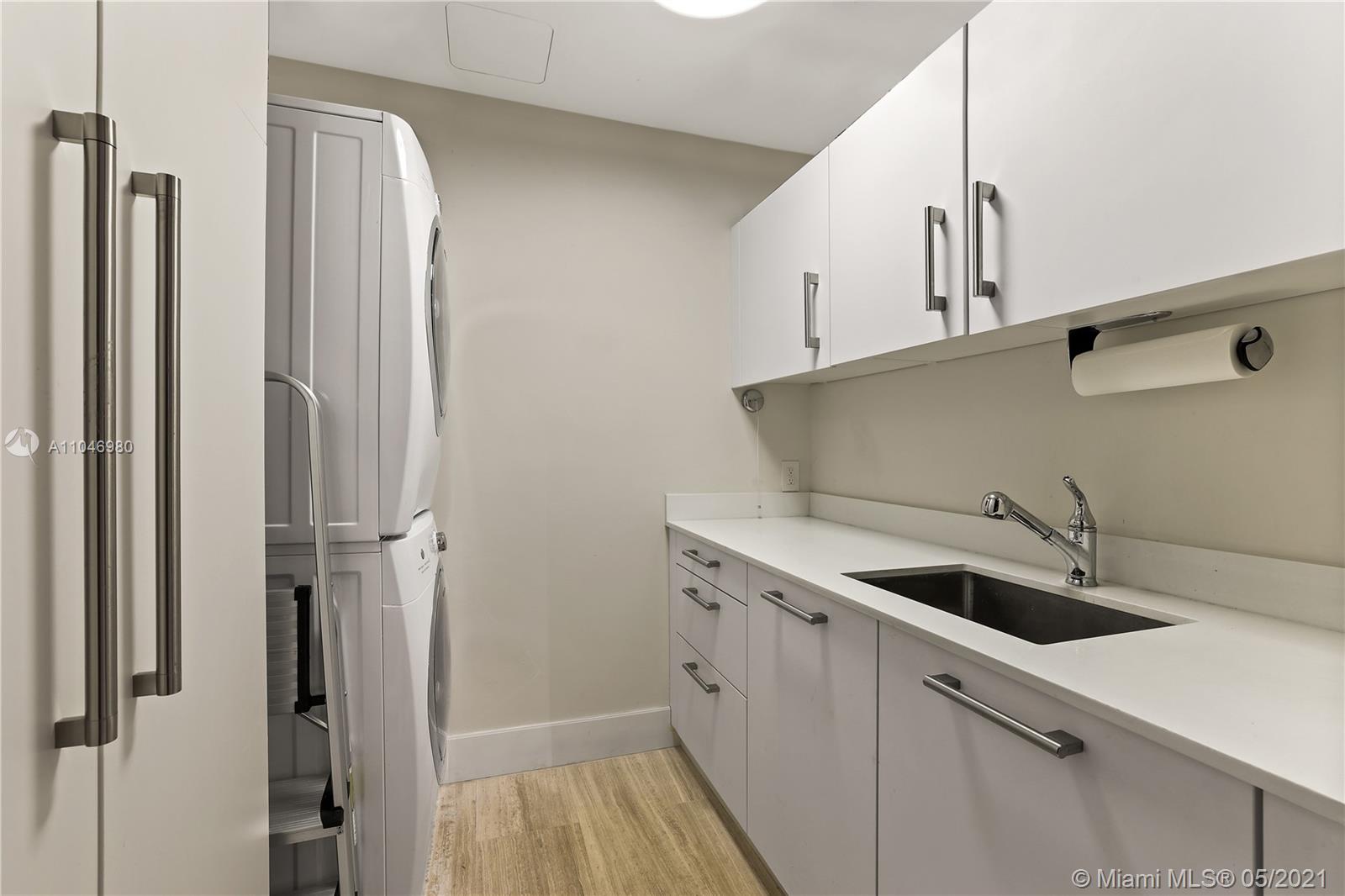 OCEANA KEY BISCAYNE CONDO - Residential