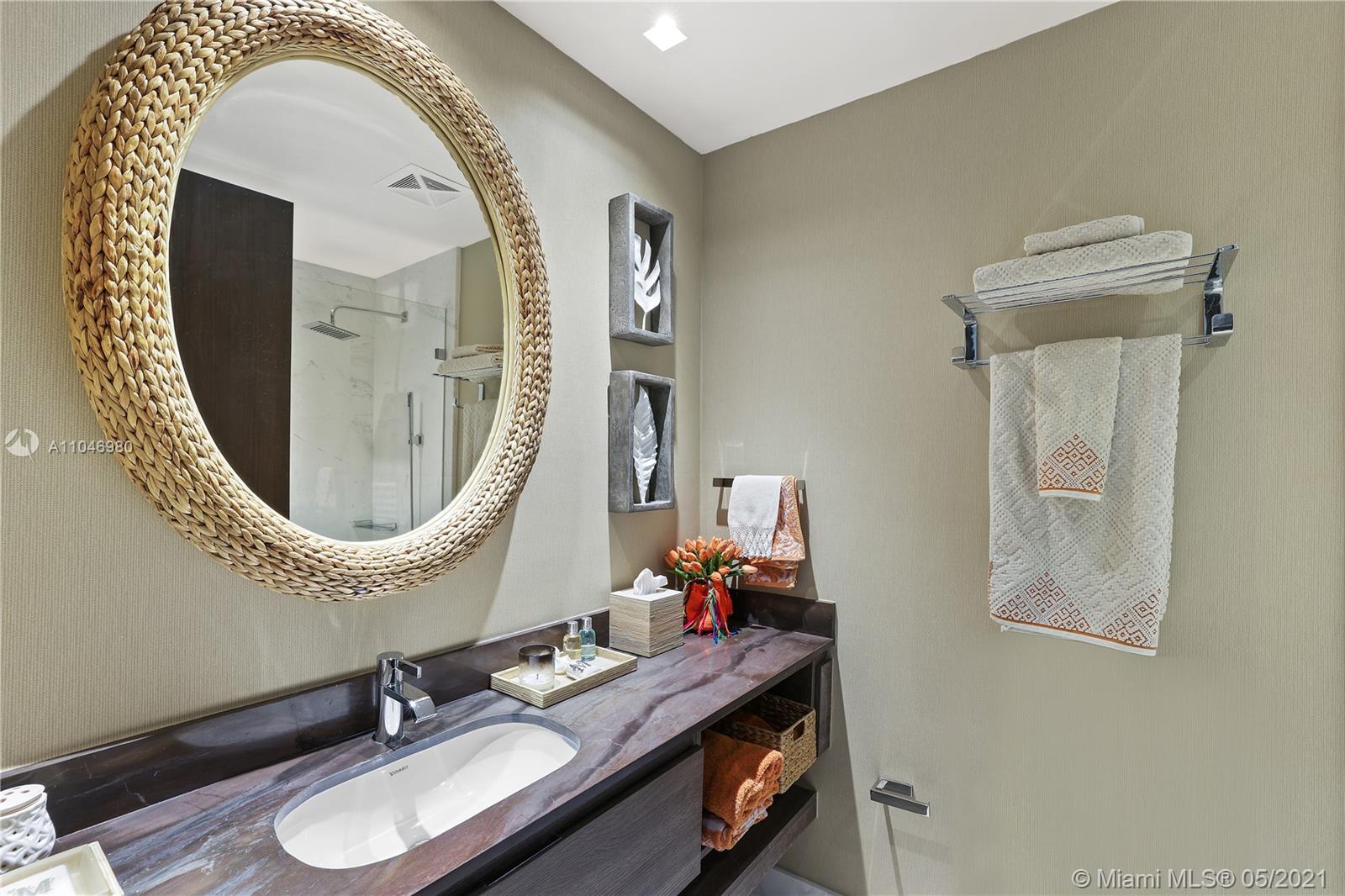 OCEANA KEY BISCAYNE CONDO - Residential
