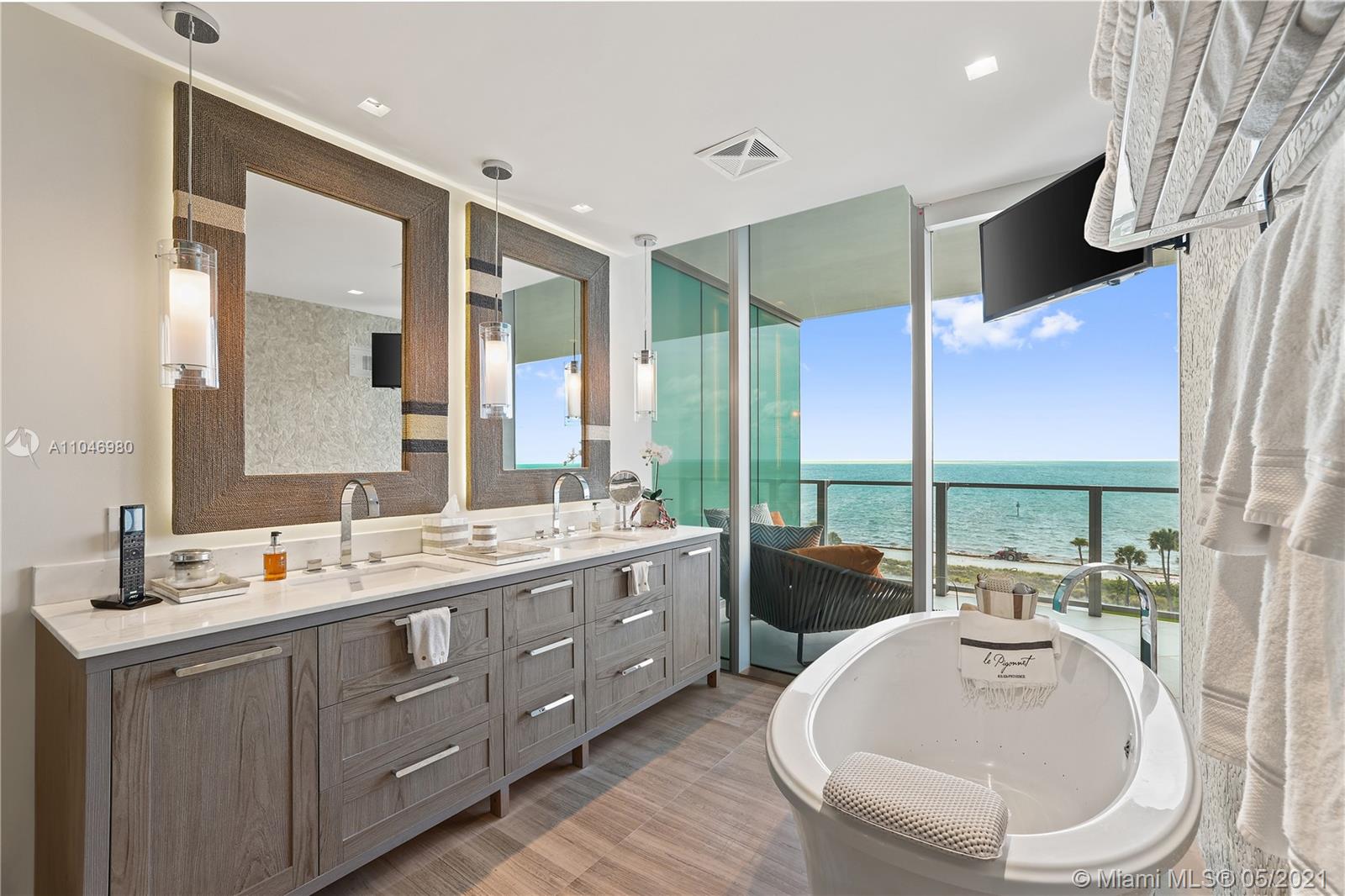 OCEANA KEY BISCAYNE CONDO - Residential