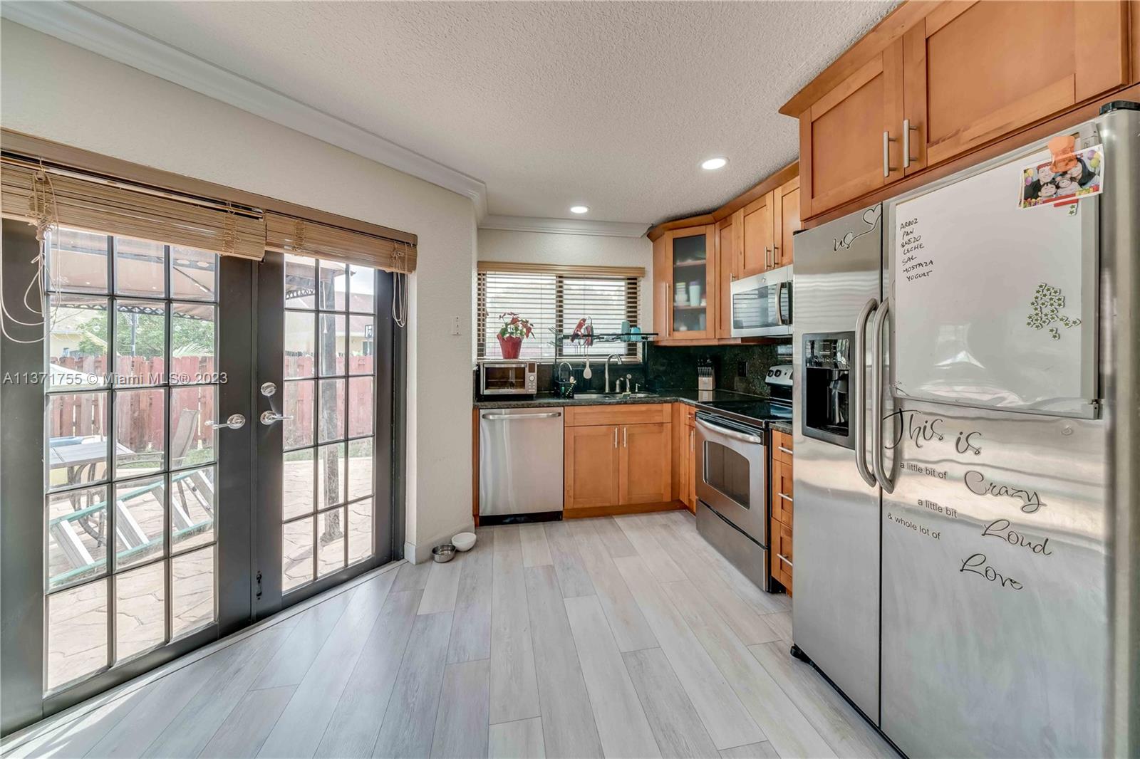 PEMBROKE LAKES SOUTH - Residential