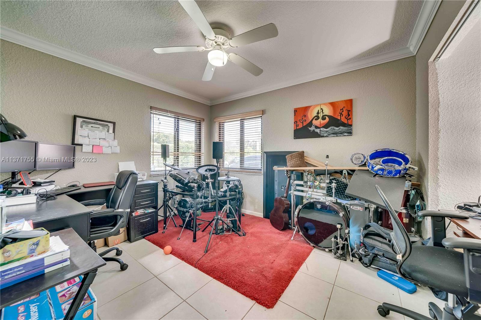 PEMBROKE LAKES SOUTH - Residential