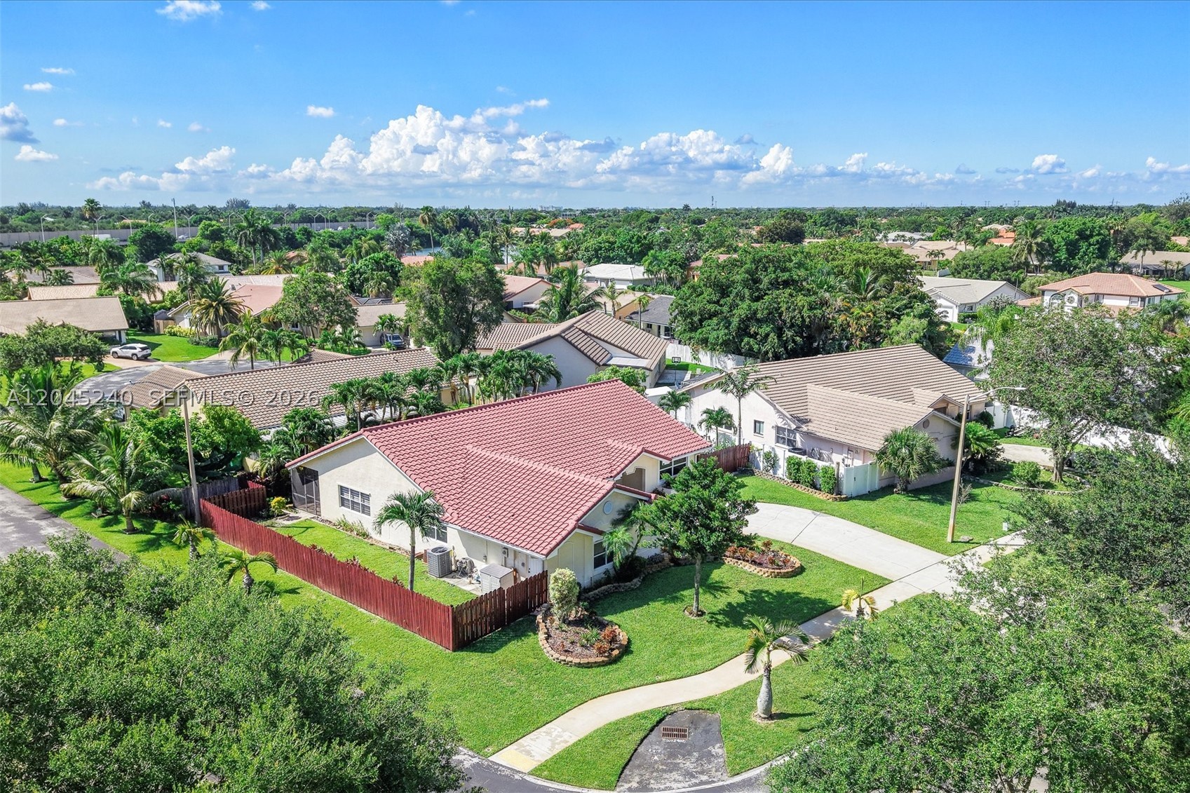 HAWKES BLUFF - Residential