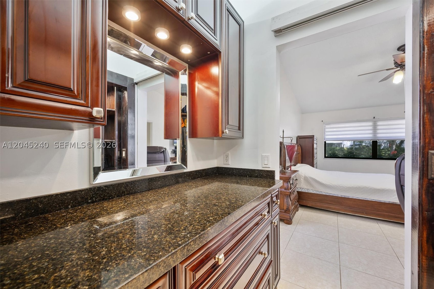 HAWKES BLUFF - Residential