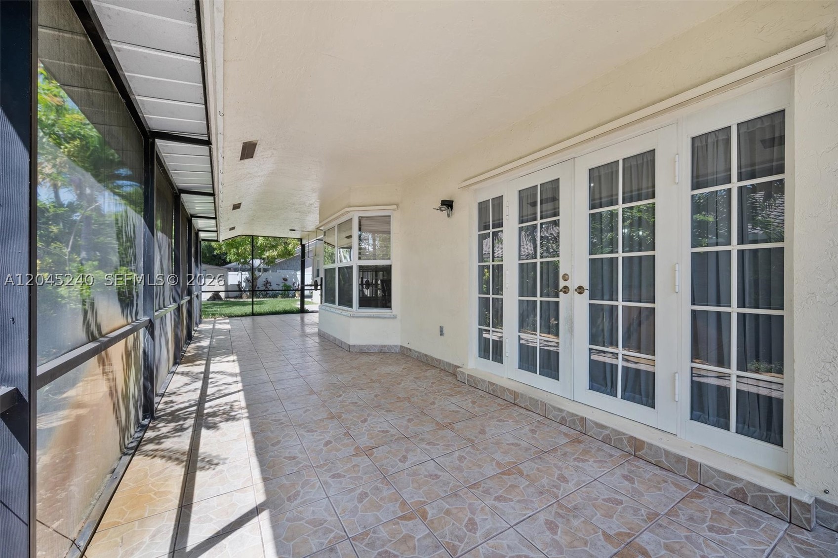 HAWKES BLUFF - Residential