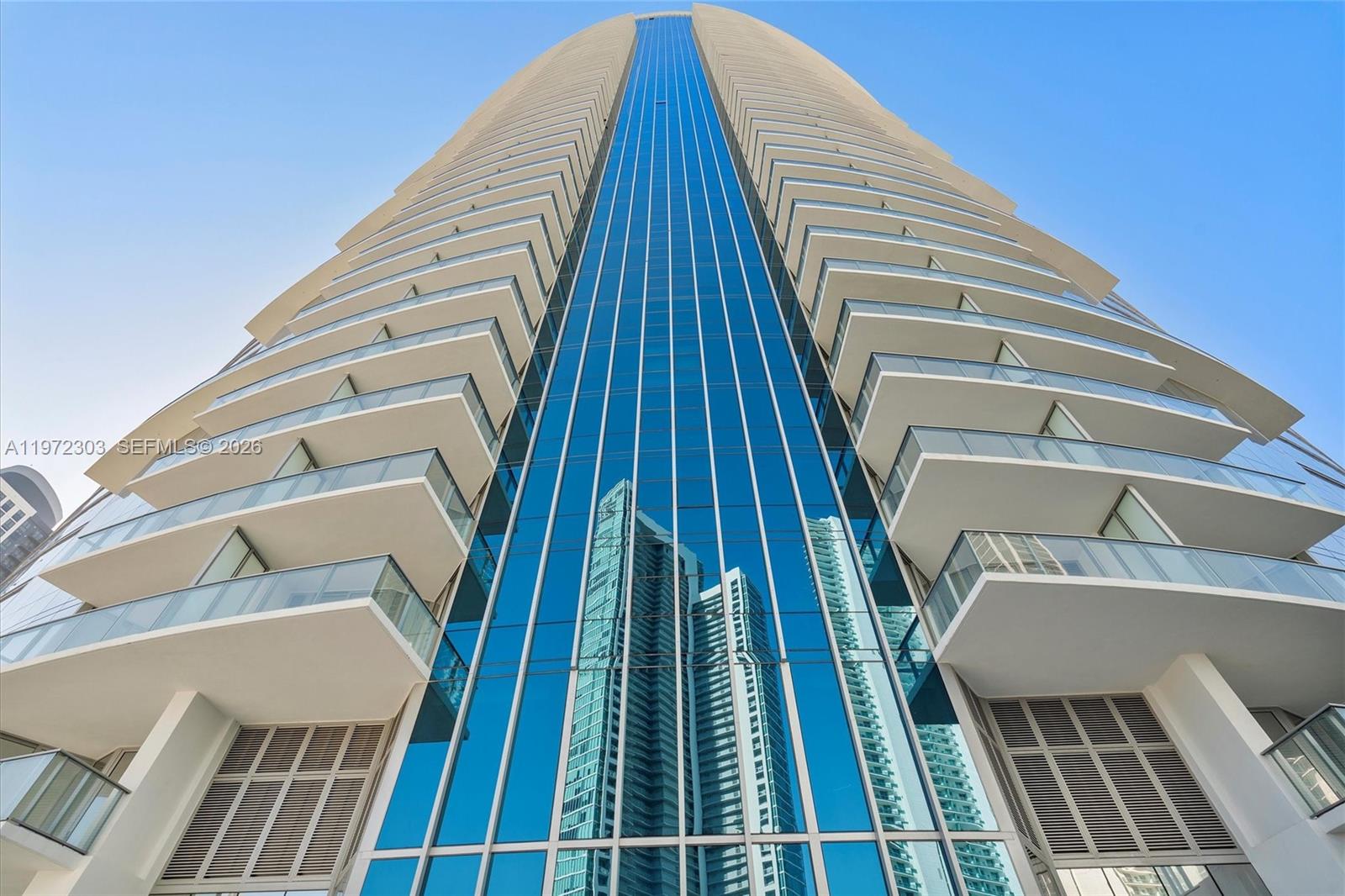PARAMOUNT MIAMI WORLDCENT - Residential