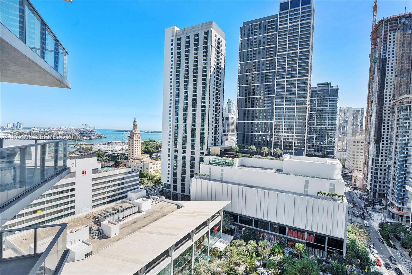 PARAMOUNT MIAMI WORLDCENT - Residential