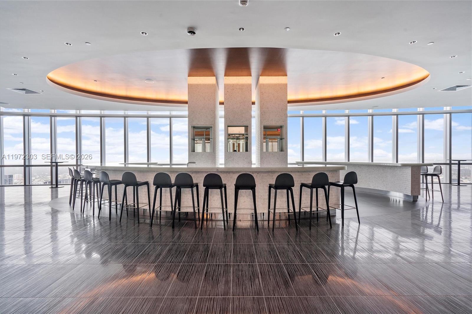 PARAMOUNT MIAMI WORLDCENT - Residential