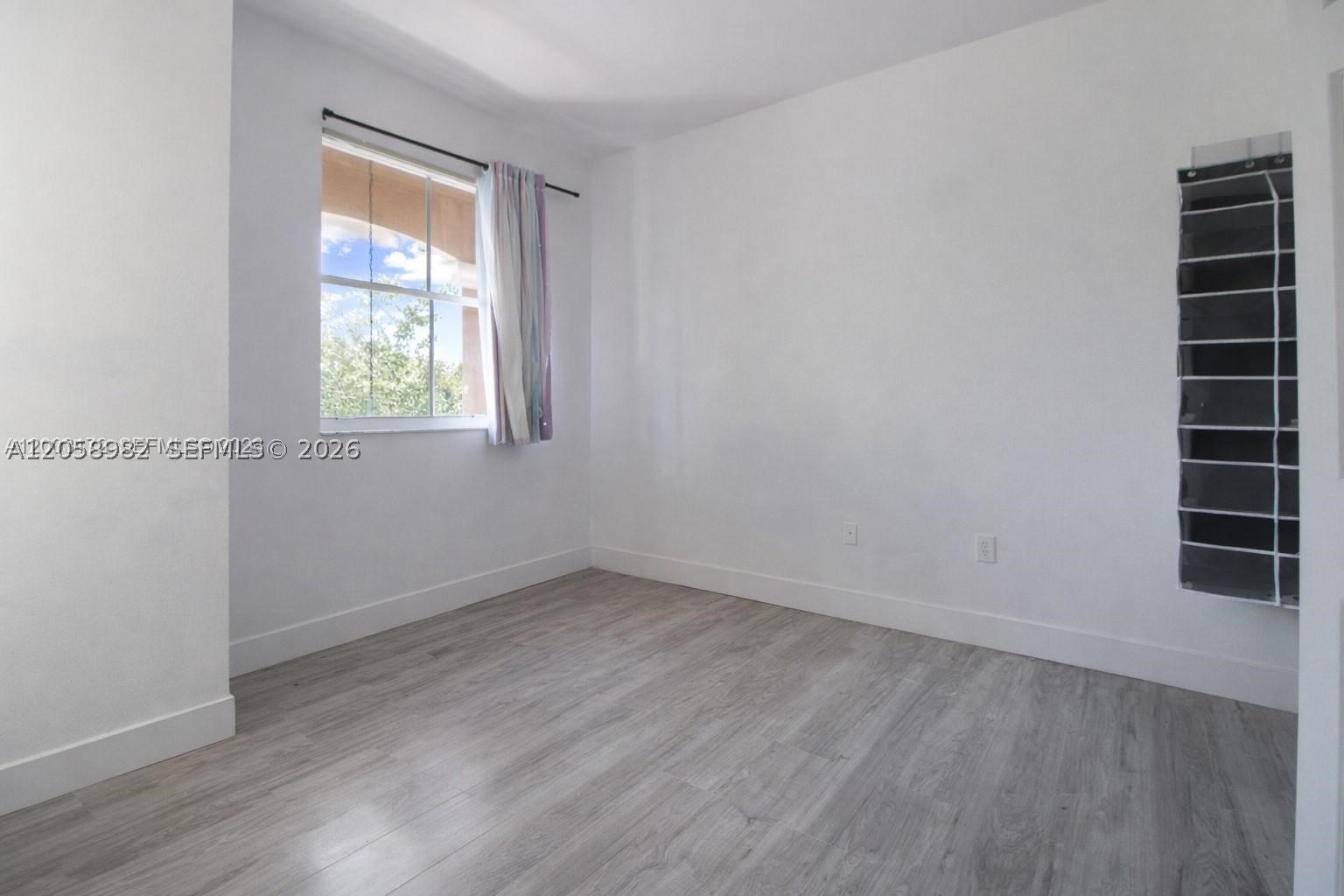MARBELLA COVE - Residential