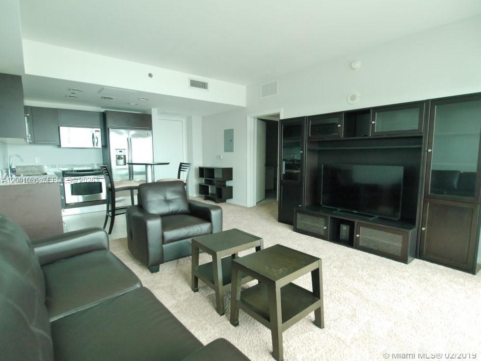 THE PLAZA 901 BRICKELL CO - Residential