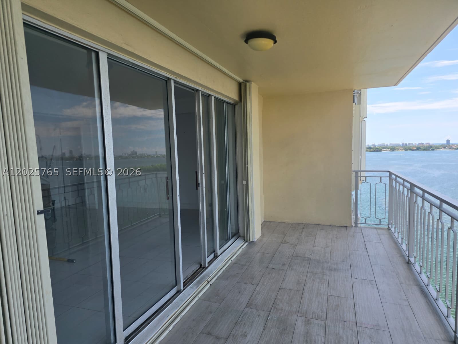 JOCKEY CLUB CONDO - Residential Lease