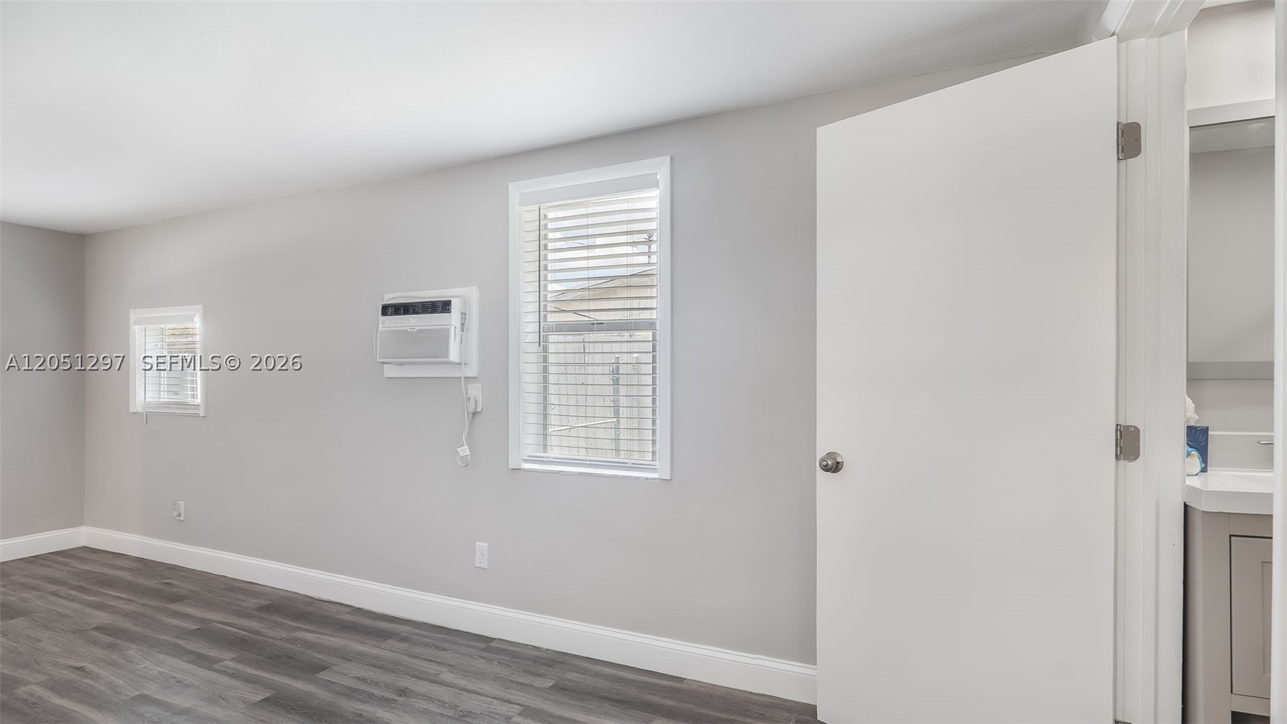 STRATHFORD HEIGHTS - Residential