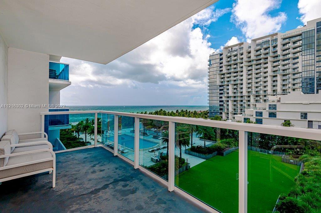 RONEY PALACE CONDO - Residential Lease