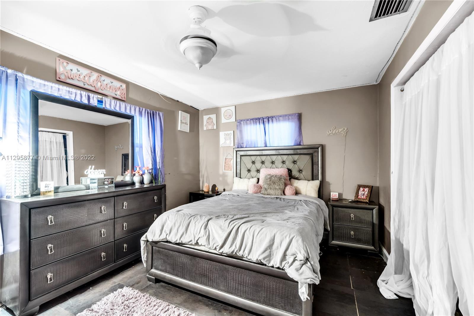 RIVERDALE ESTATES SEC 2 - Residential