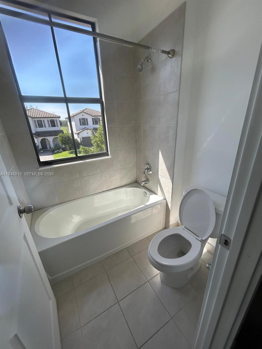 SILVERWOOD AT AVE MARIA PH - Residential