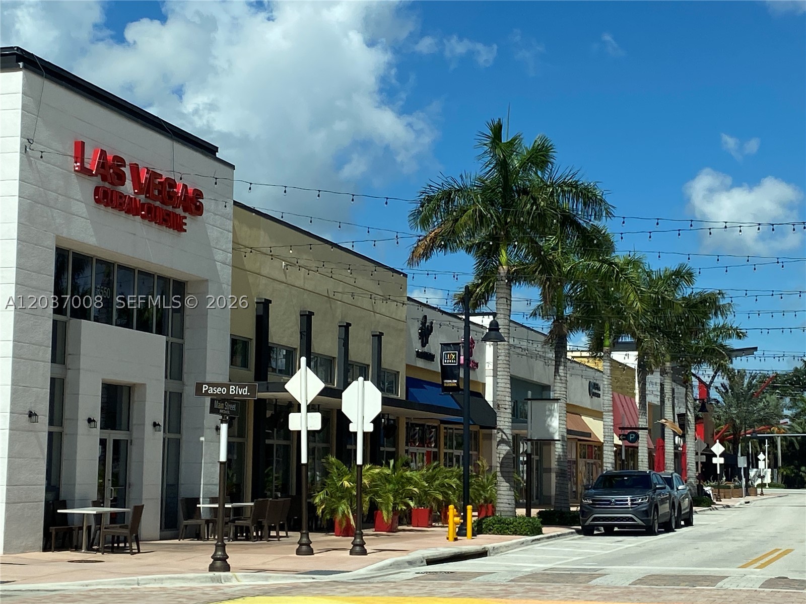 5252 PASEO CONDO - Residential Lease