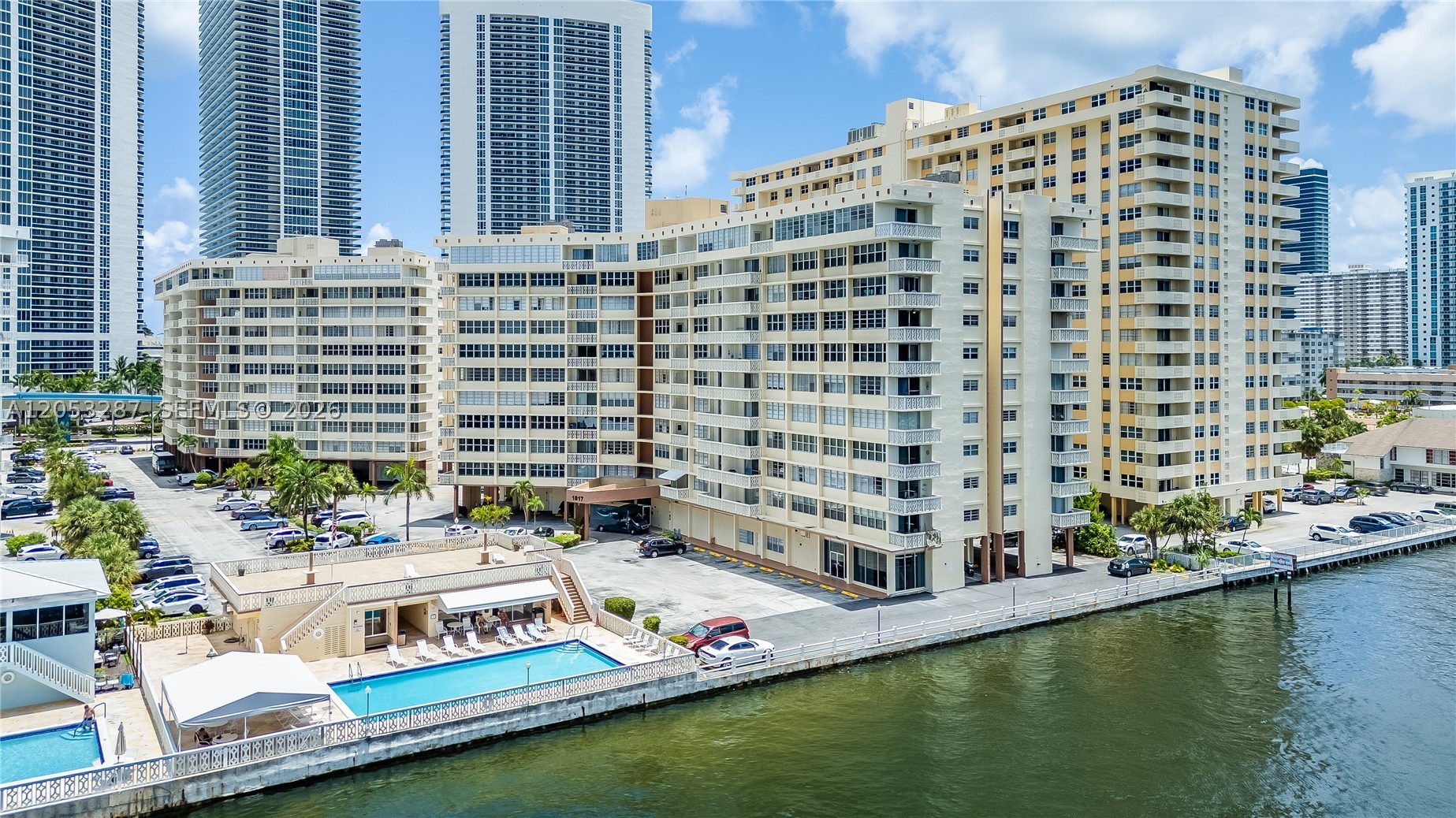 IMPERIAL TOWERS CONDO - Residential
