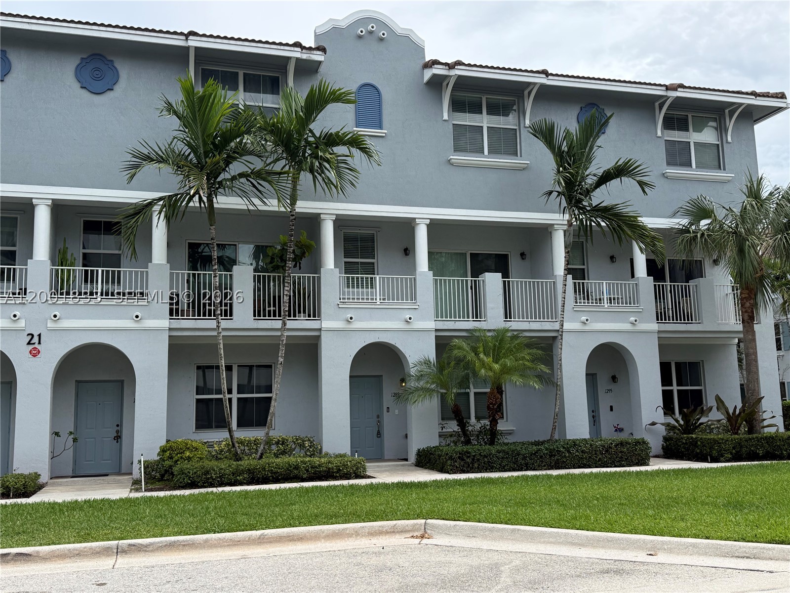 WELCOME TO THIS BRIGHT AND BEAUTIFUL MAINTAINED 3-STORY TOWNHOME, OFFERING 3 BEDROOMS PLUS A DEN, 2 1/2 BATHROOMS AND 2-CAR GARAGE. OPEN-CONCEPT SECOND FLOOOR WITH SPACIOUS LIVING/DINING AREA AND KITCHEN WITH SS APPLIANCES.  UPDATES INCLUDE NEW A/C (JANUARY 2026), NEW WASHER (AUGUST 20250) AND NEW REFRIGERATOR (JULY 2024), HURRICANE SHUTTERS, EPOXY GARAGE FLOOR, FRESH PAINT AND NEW LIGHTING.  ALL NEW VINYL FLOORING ON LIVING/DINING (2ND FLOOR) AND ALL BEDROOMS/HALLWAY (3RD FLOOR).
 LOW HOA WITH COMMUNITY POOL, STATE-OF-THE-ART GYM  AND PLAYGROUND.
NEAR TO  I-95 AND THE BEACHES, CLOSE TO SHOPPING AND RESTAURANTS.
MOTIVATED SELLER!