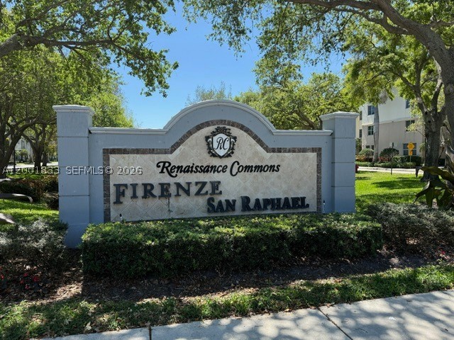RENAISSANCE COMMONS REPL - Residential