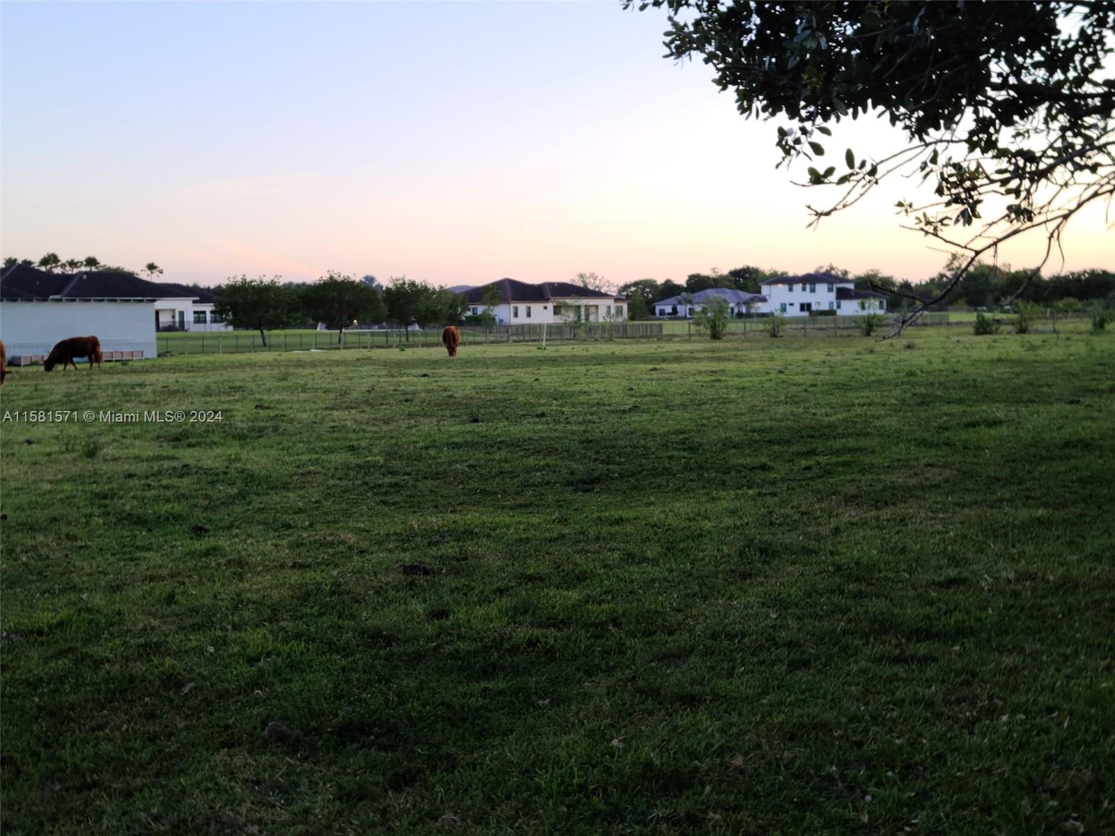 FL. Fruit Lands Co - Land