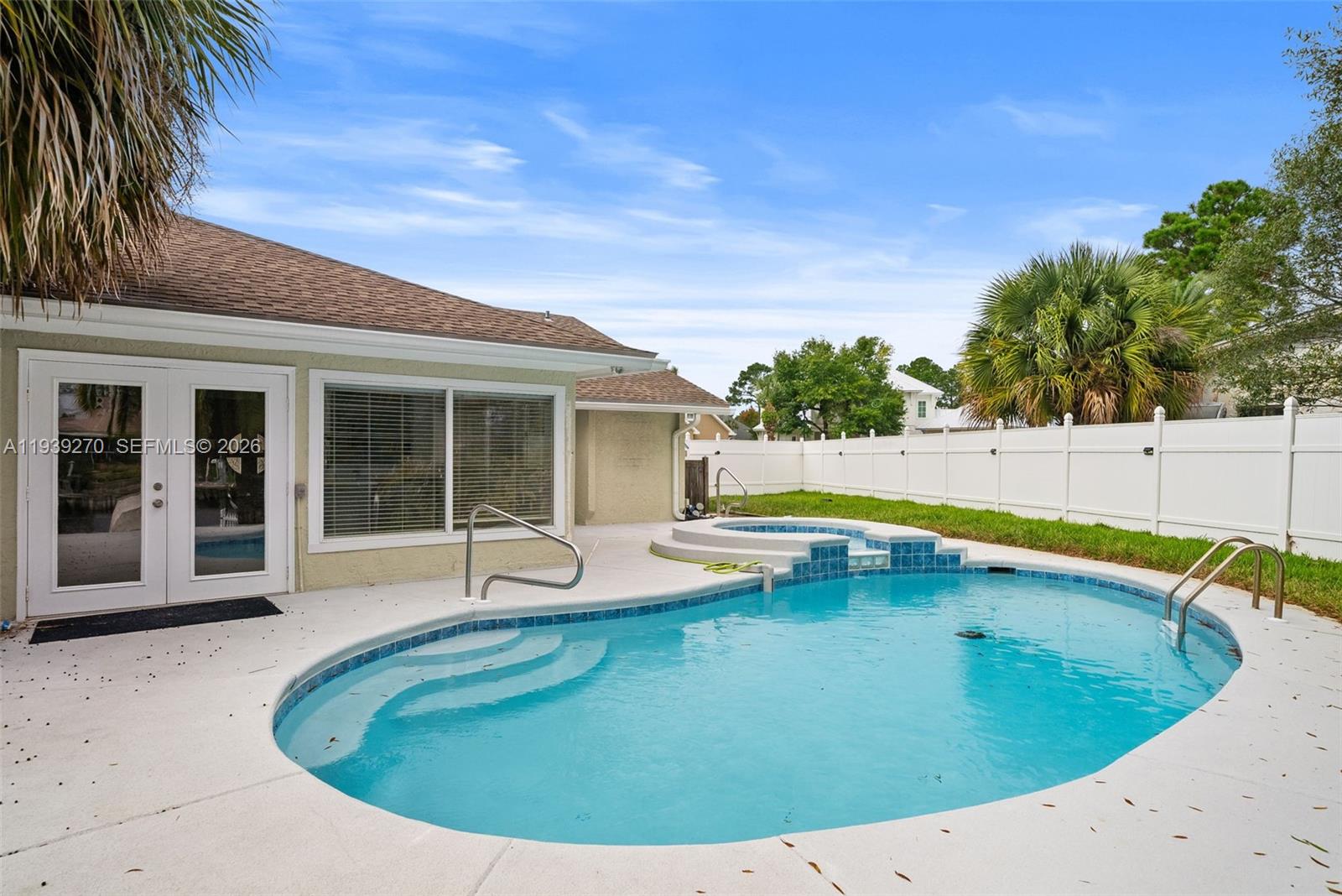 BAY POINT - Residential