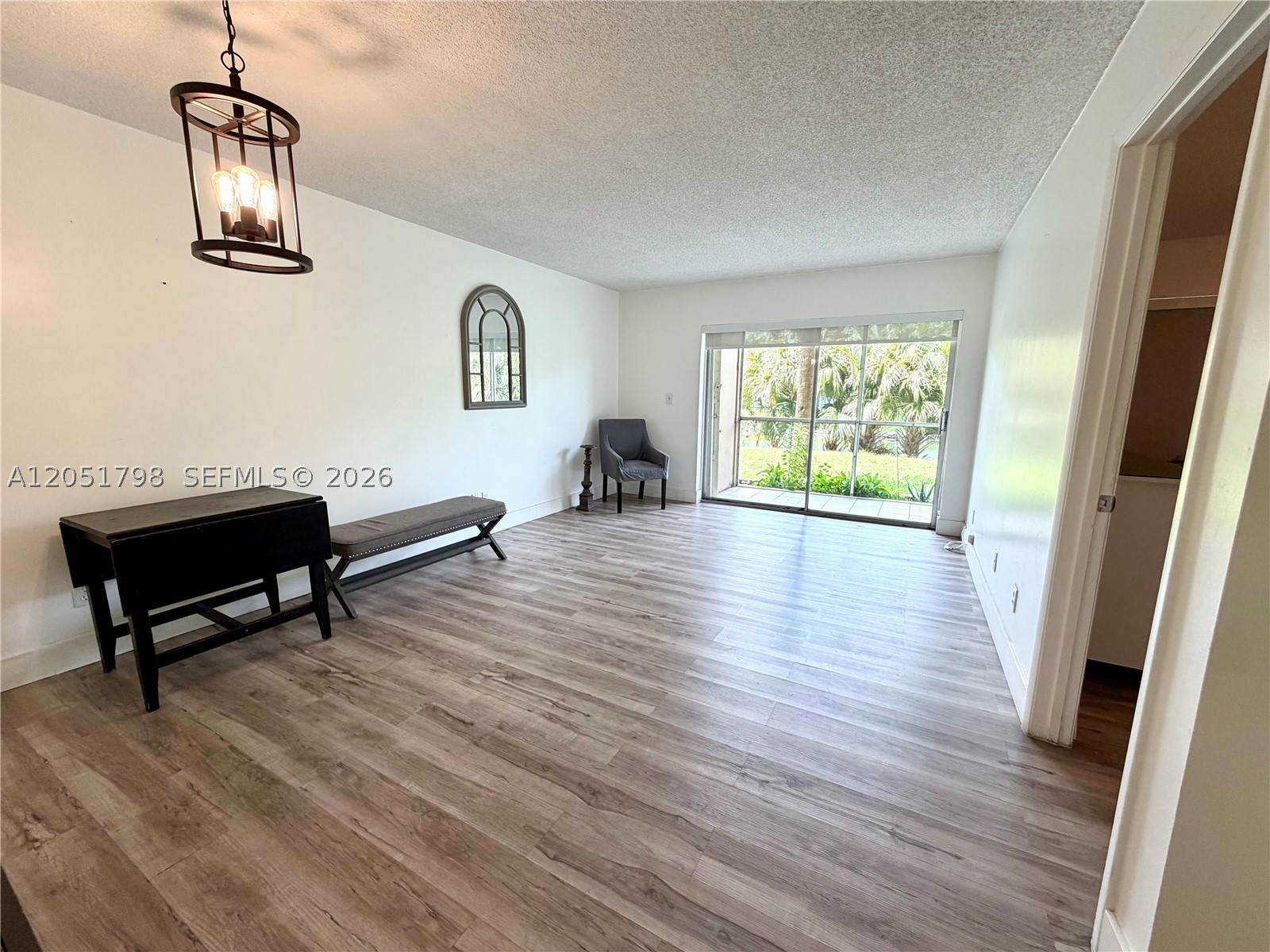 COUNTRY LANE CONDO #2 - Residential