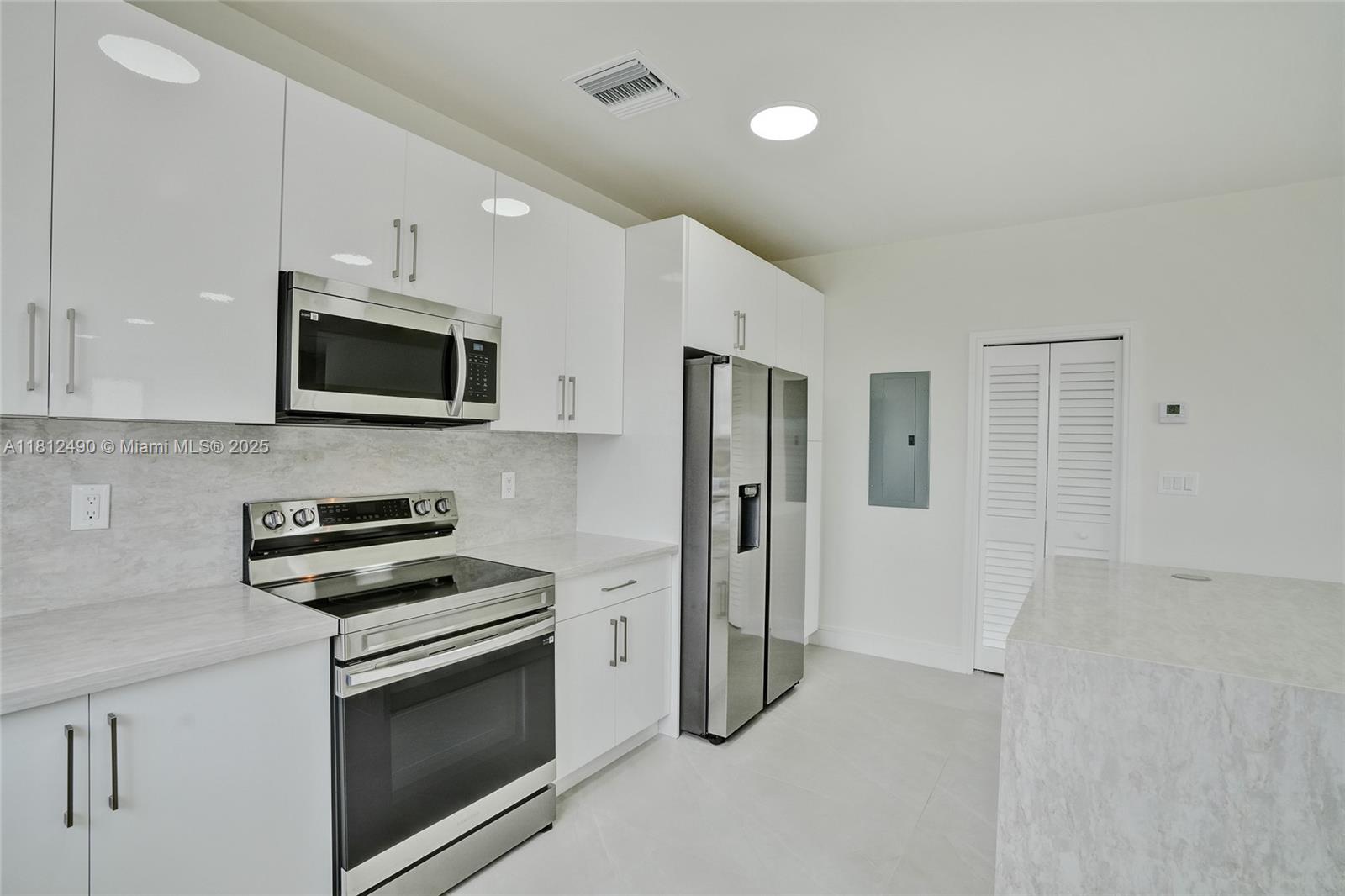 JAI-ALAI HEIGHTS NO 2 A R - Residential Lease